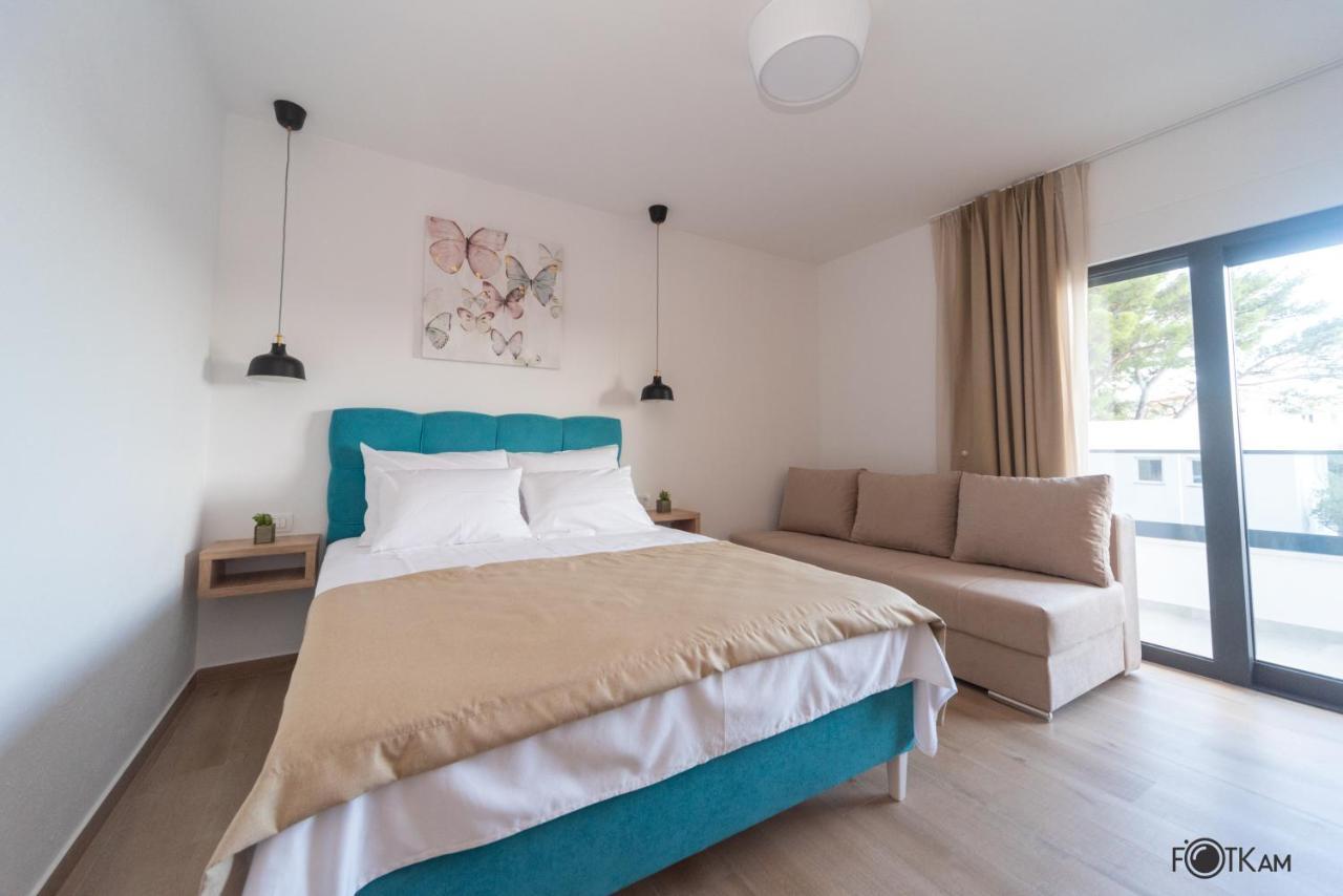 Libar Studio Apartments Baška Voda Kültér fotó