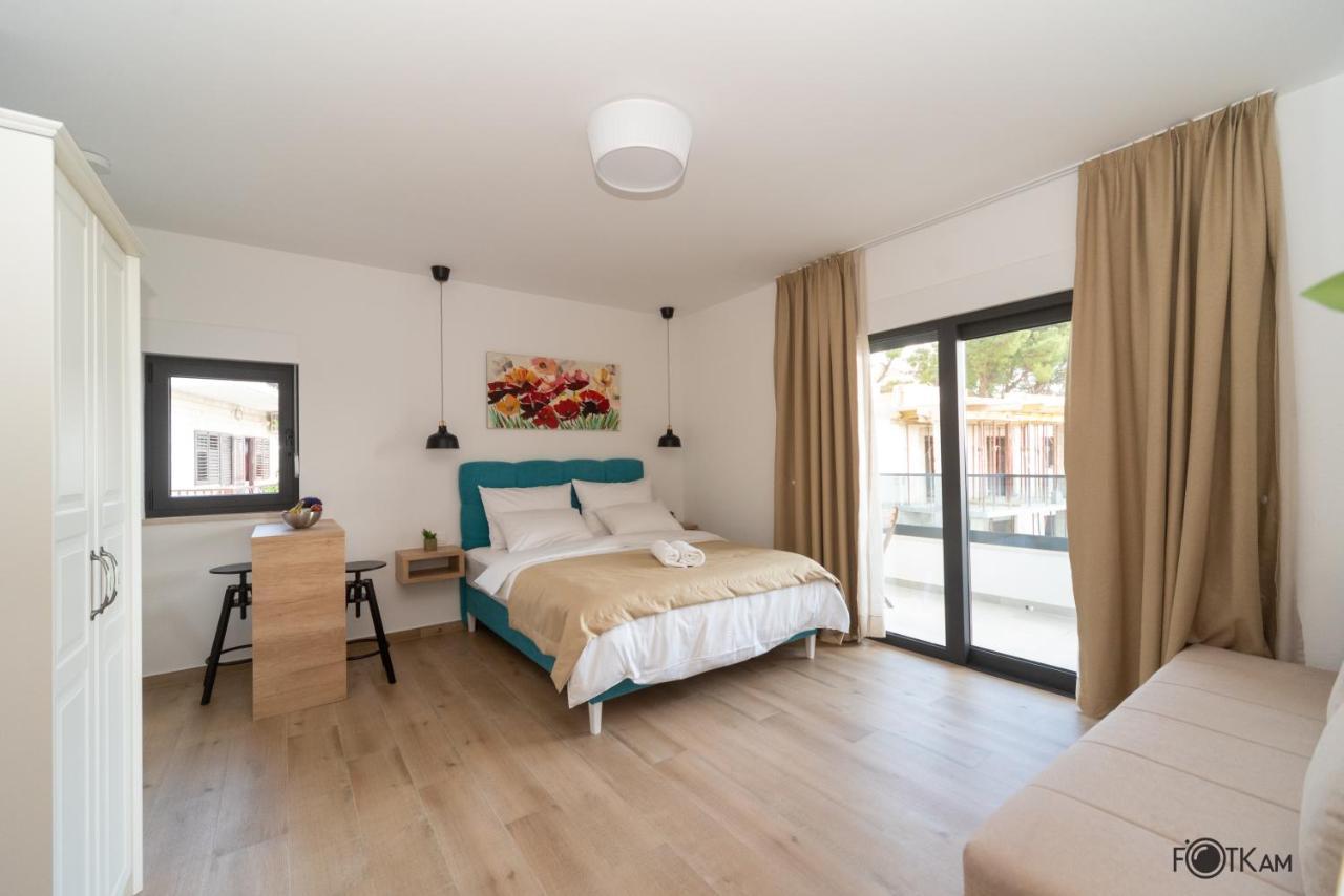 Libar Studio Apartments Baška Voda Kültér fotó